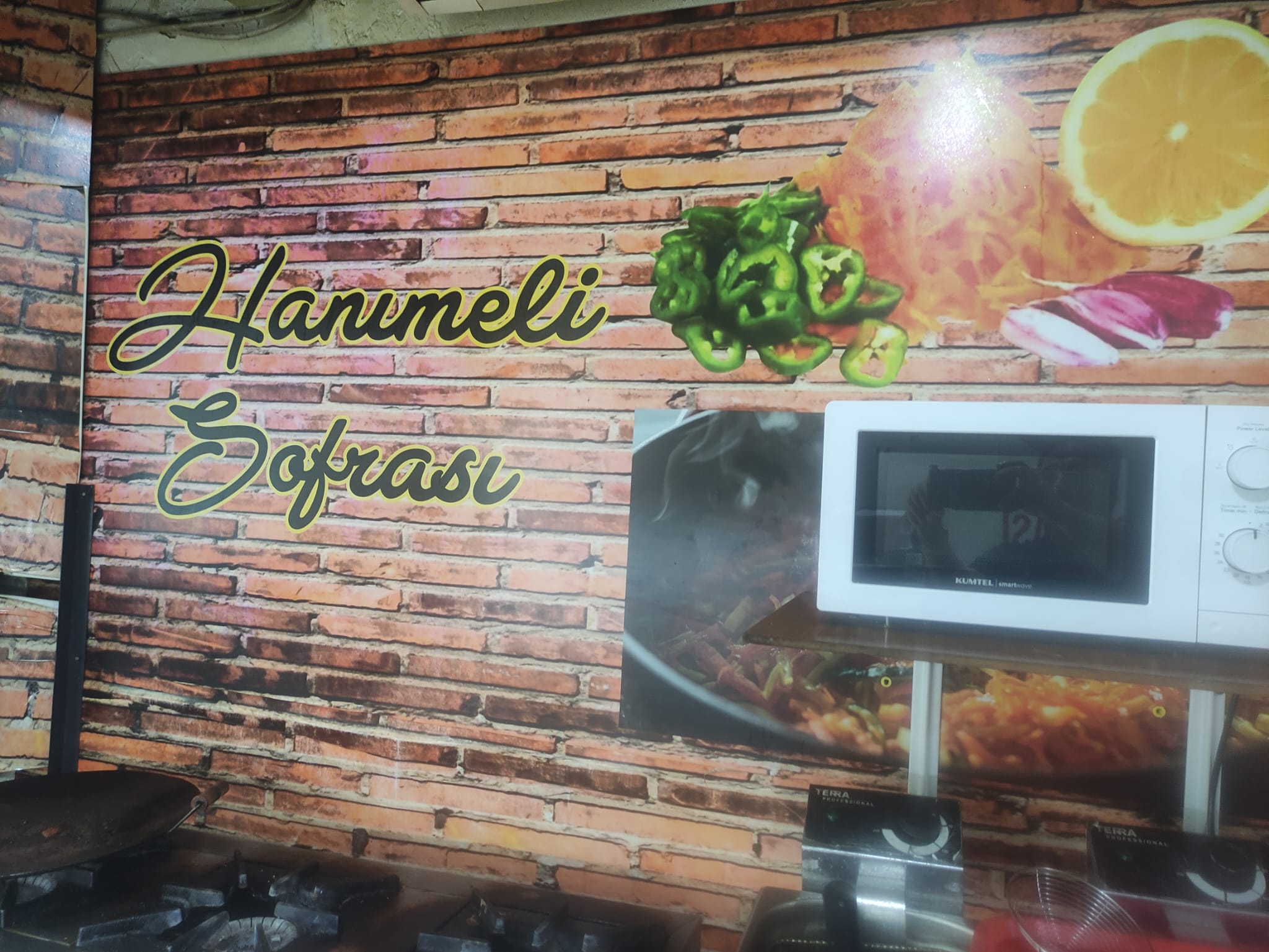 Hanımeli Sofrası