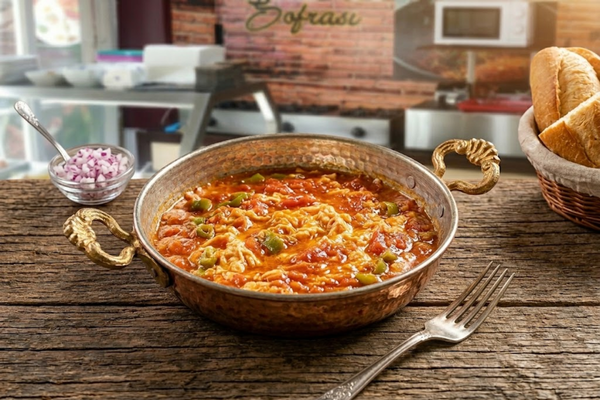 Klasik Soğanlı Menemen